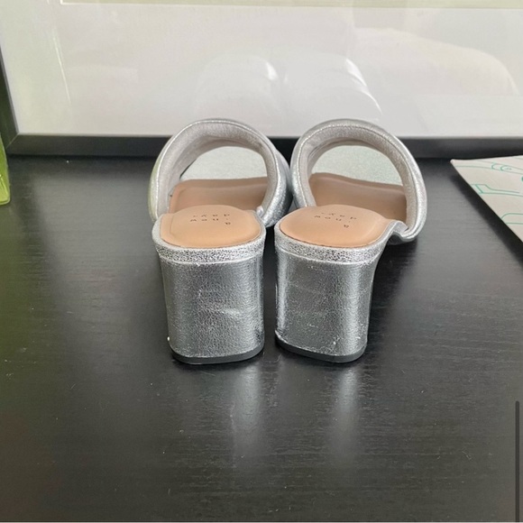 a new day NWOT Metallic Heels - Picture 4 of 5